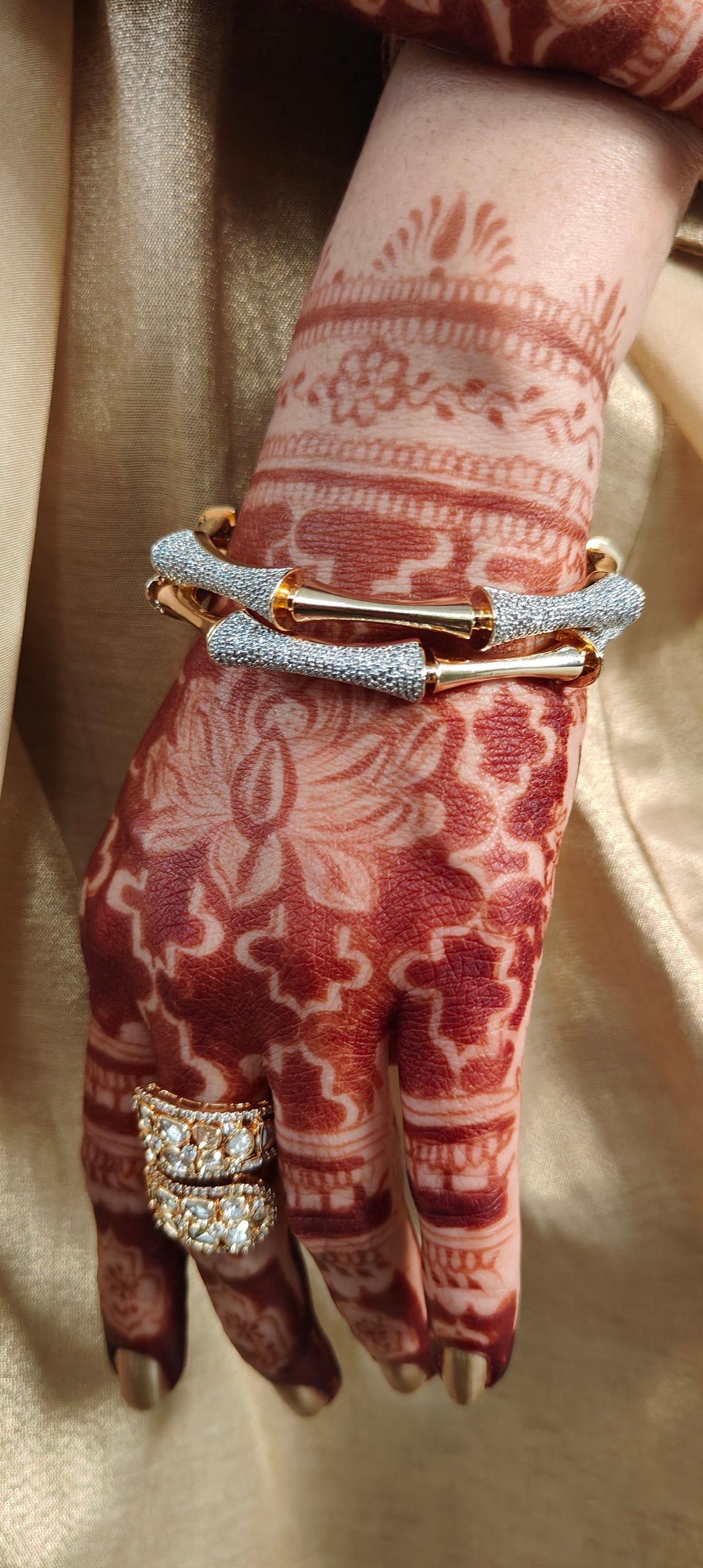 Lehar Two - Tone Bangle - Set of 2