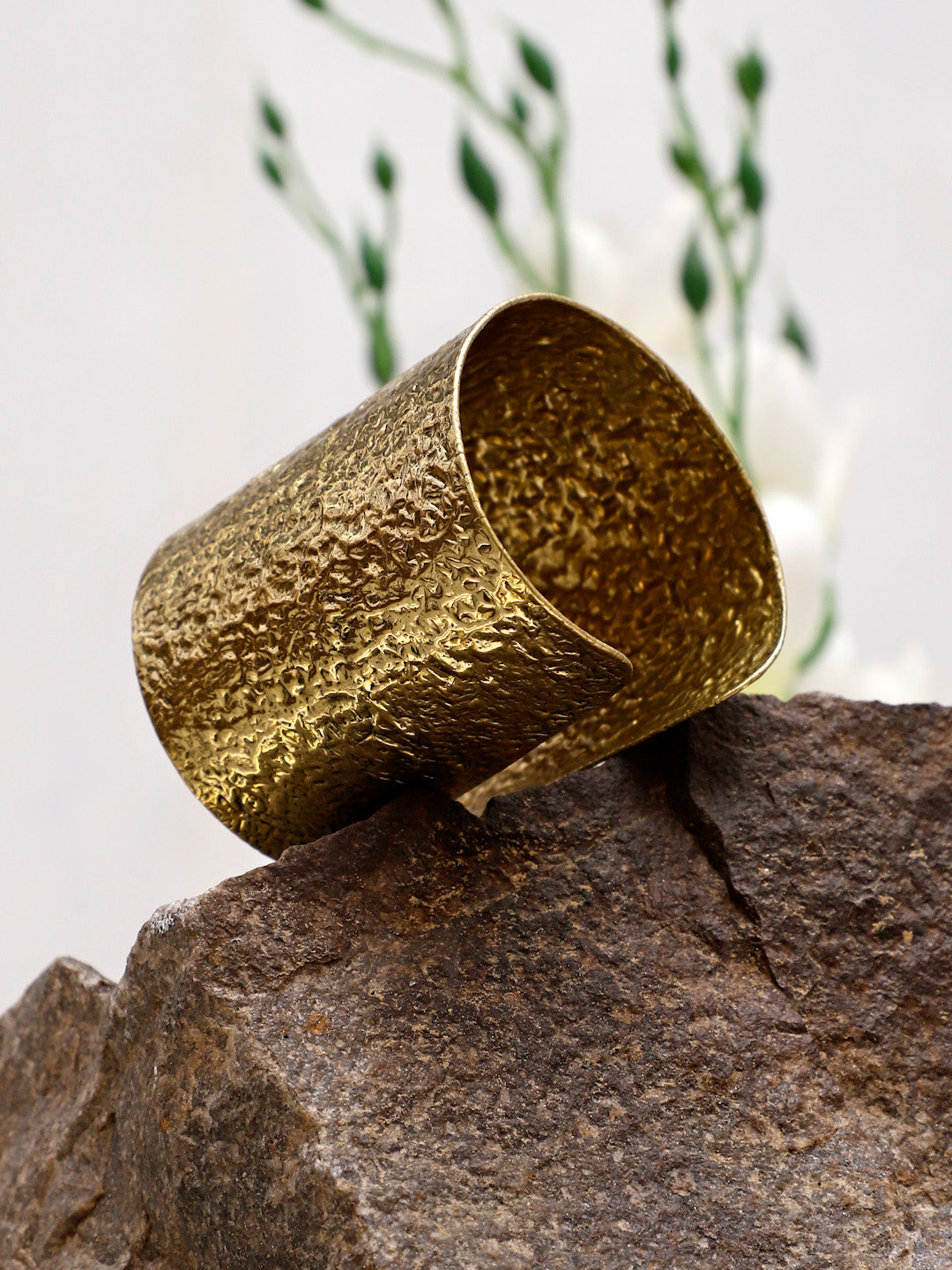 Athiya Cuff