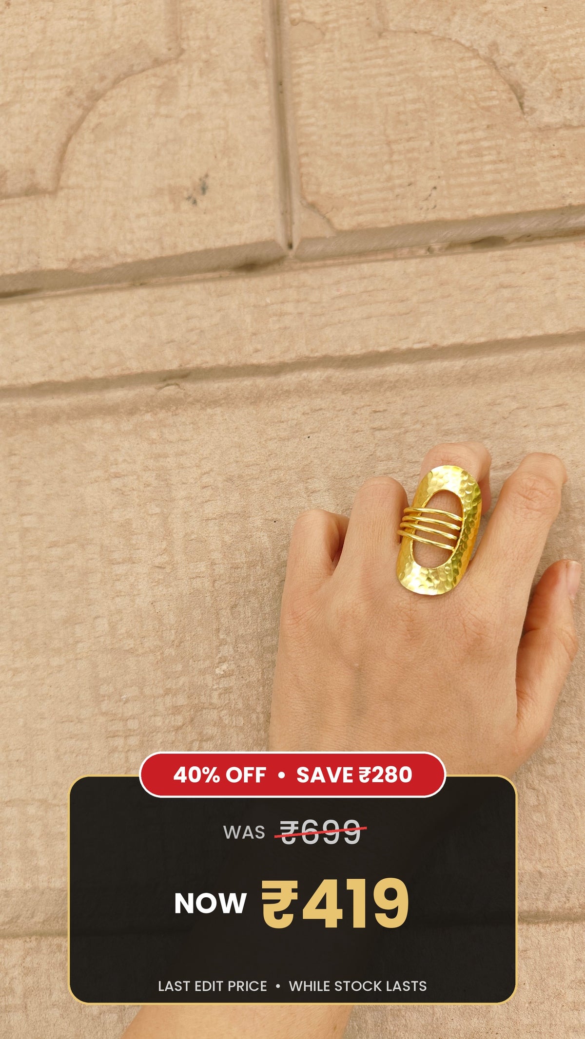 String Ring in 18kt Gold Polish