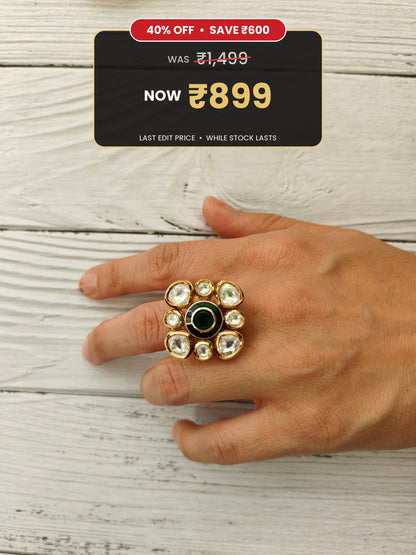 Naina Square Ring