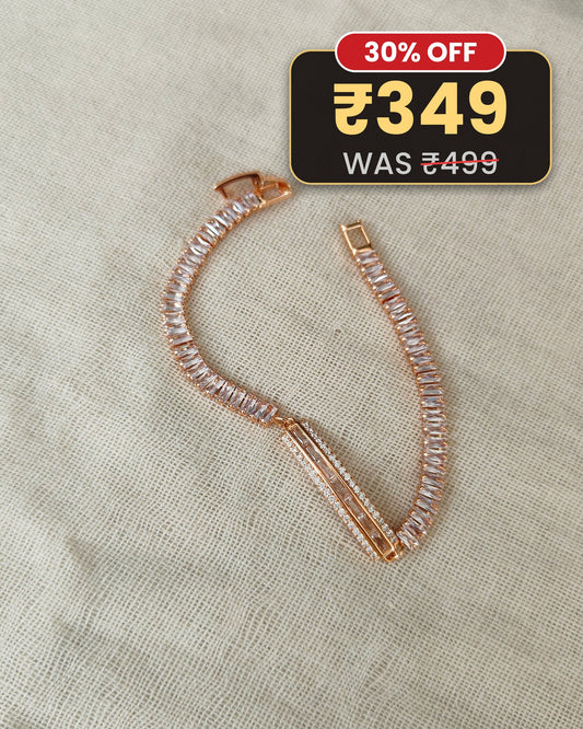 Bracket Minimalist Bracelet