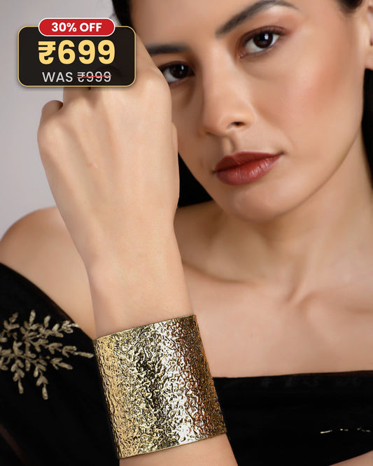 Athiya Cuff