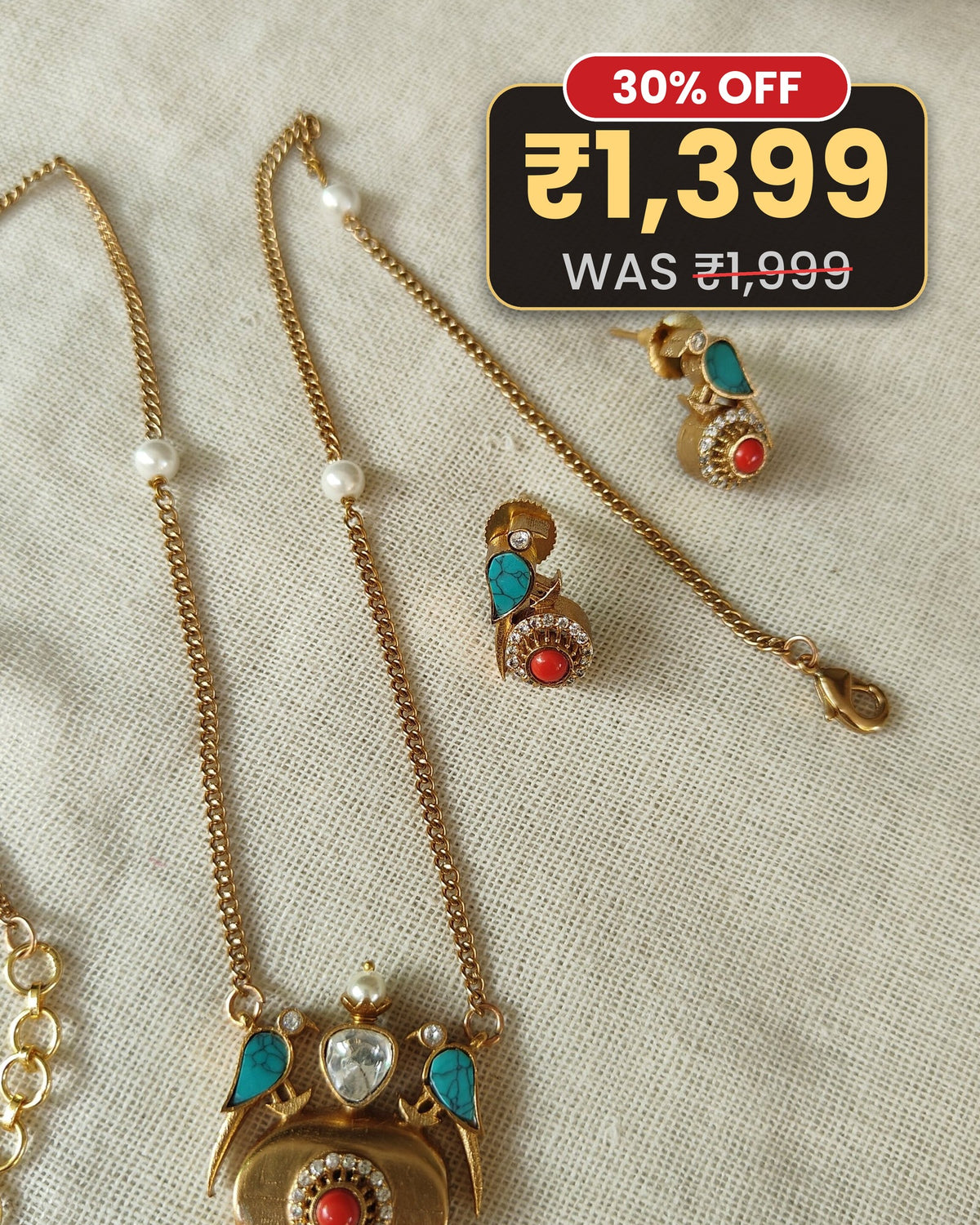 Suhani Pendant Set