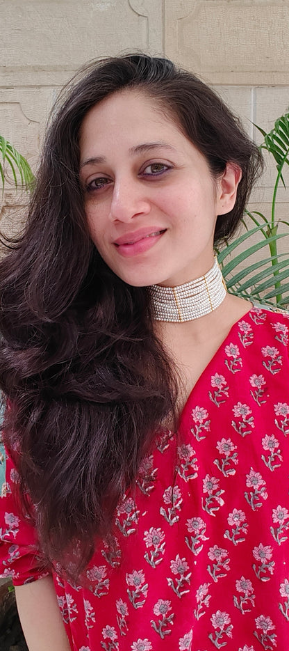 Anantaya By Mani layered pearl choker necklace detail view